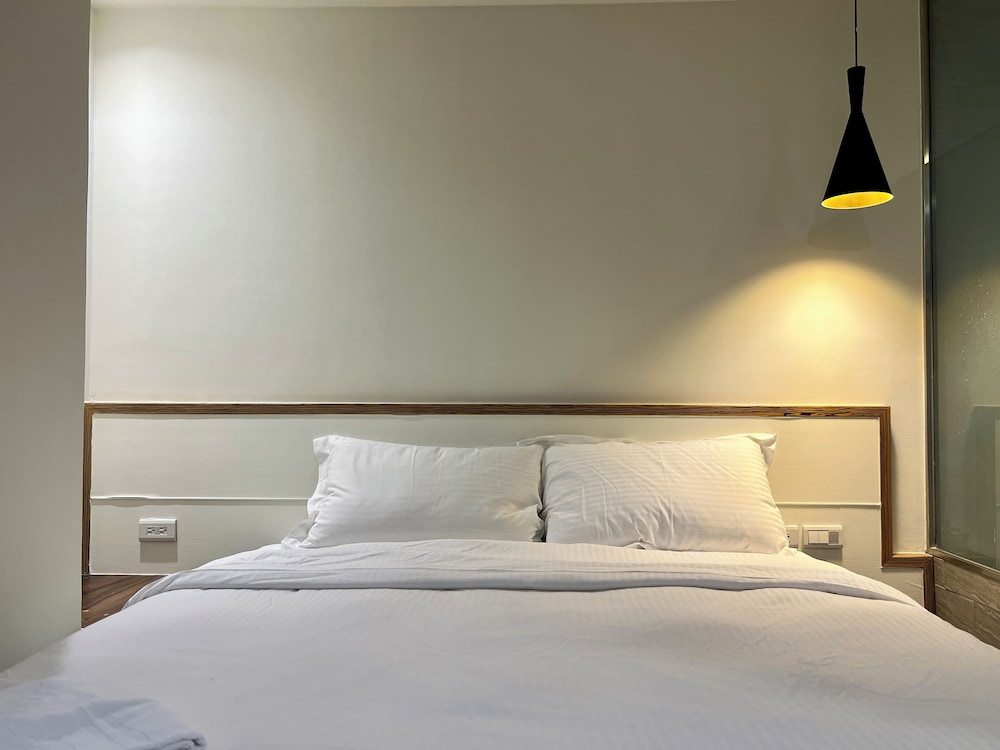 ZZZ HOTEL