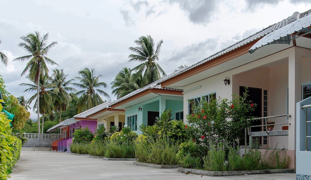 Hotel Ban Thanyanan Resort - Image 1