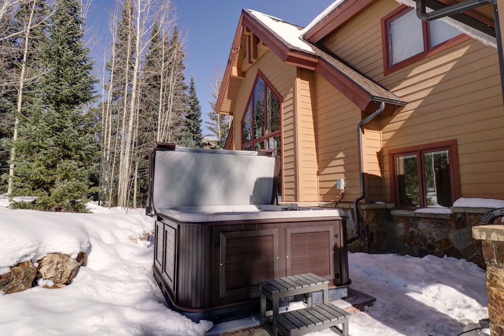 Peakside Escape 178 3 Bedroom Home
