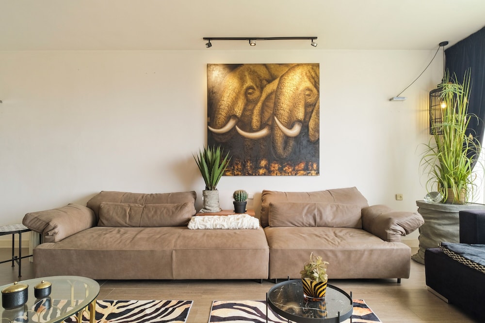 Ramat Aviv Stylish Stay by Sea N' Rent