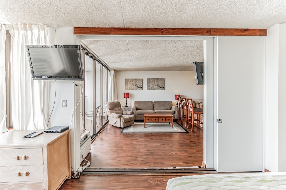 Waikiki Banyan Condo Located One Block From Waikiki Beach! by Koko Resort Vacation Rentals