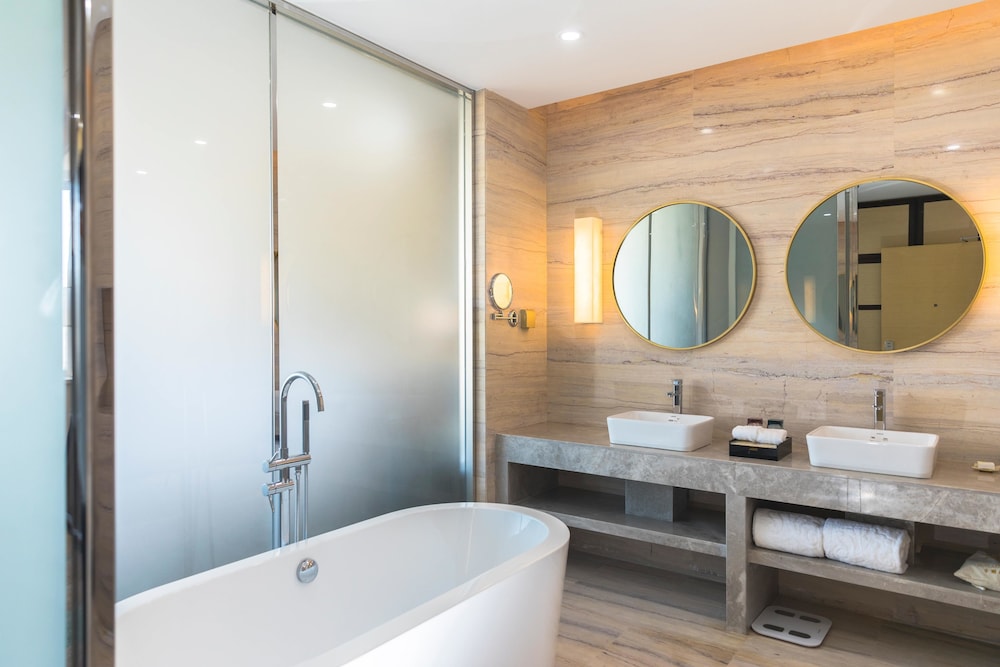 Qingdao Vacations - Hundred Hotel - Property Image 4