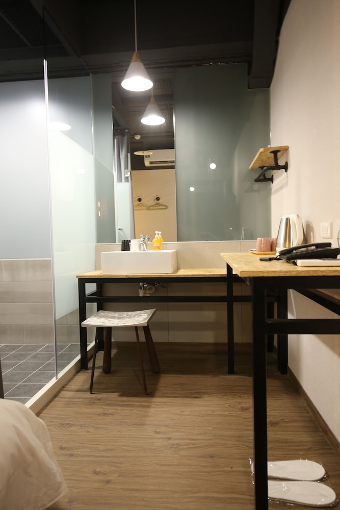 Nys Loft Hotel - Hostel