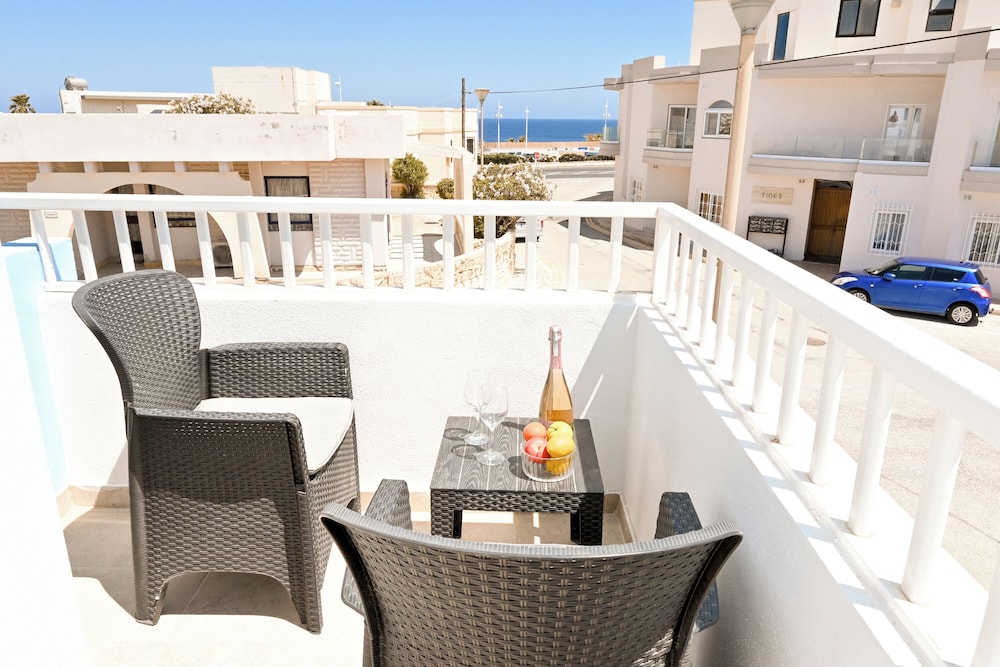 Sea Blue Horizon Qawra Bay Apartments photo 3