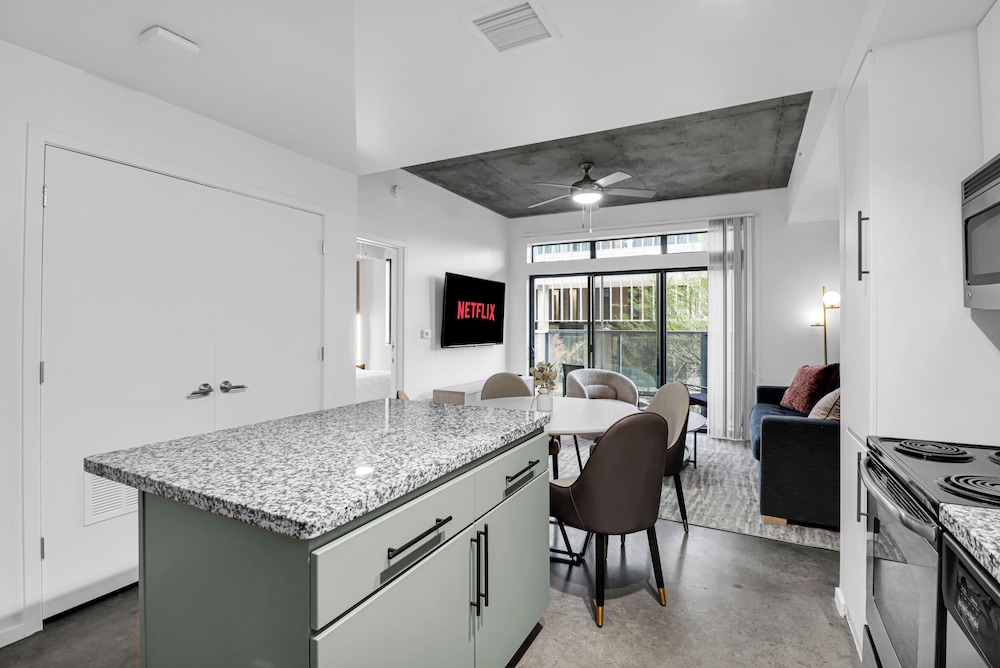 Phoenix Urban Luxury Escape