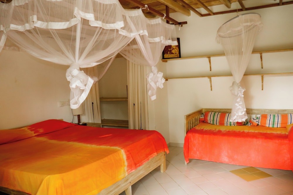 Deep Blue Sea Rental Villa
