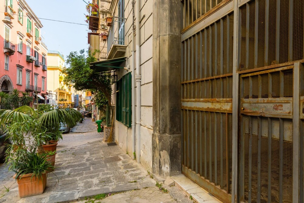 Ventaglieri Ground Floor Studio Apartment by Wonderful Italy