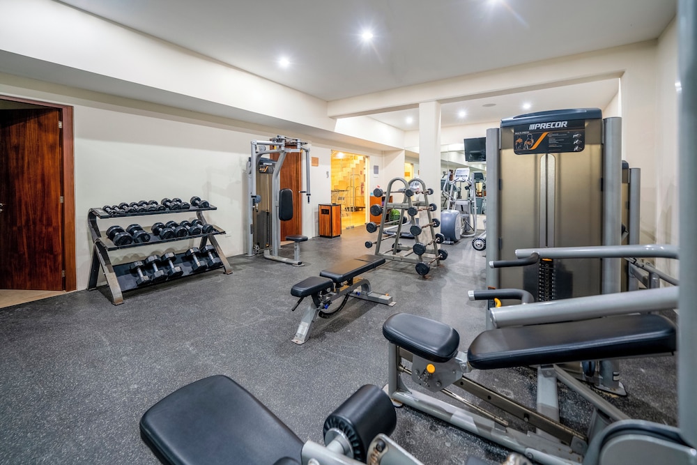 2 BR Condo with Rooftop Pool - Terrazas