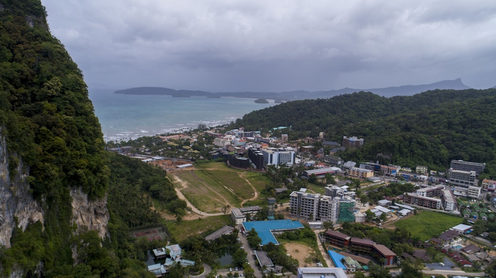 Aonang Mountain View Hotel
