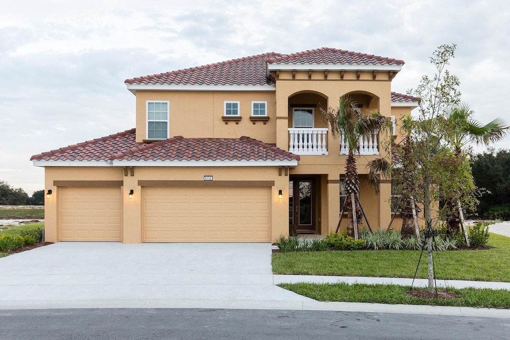 6132bod - Non Renting 9/1/22 Solterra Gated Resort - Image 1