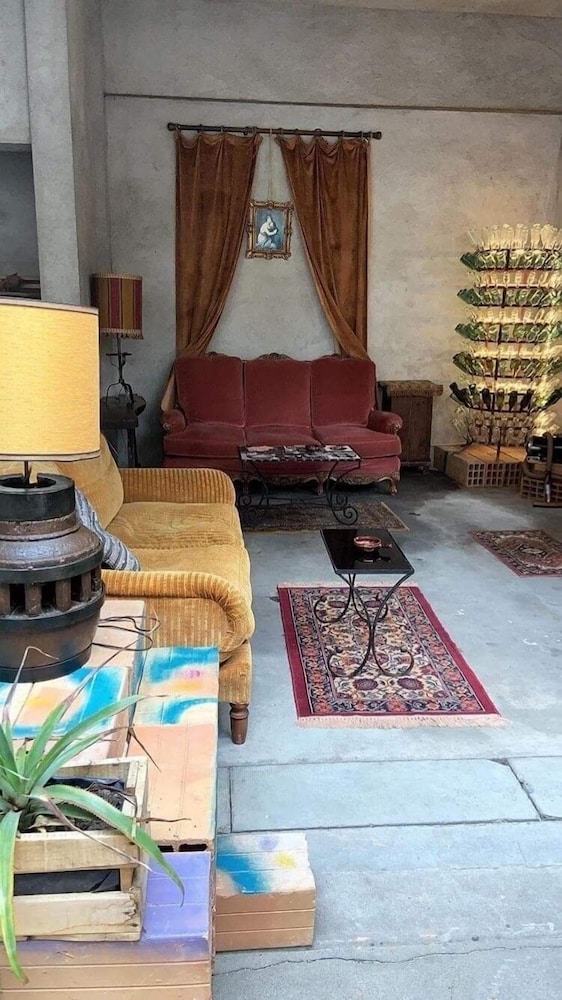 lounge