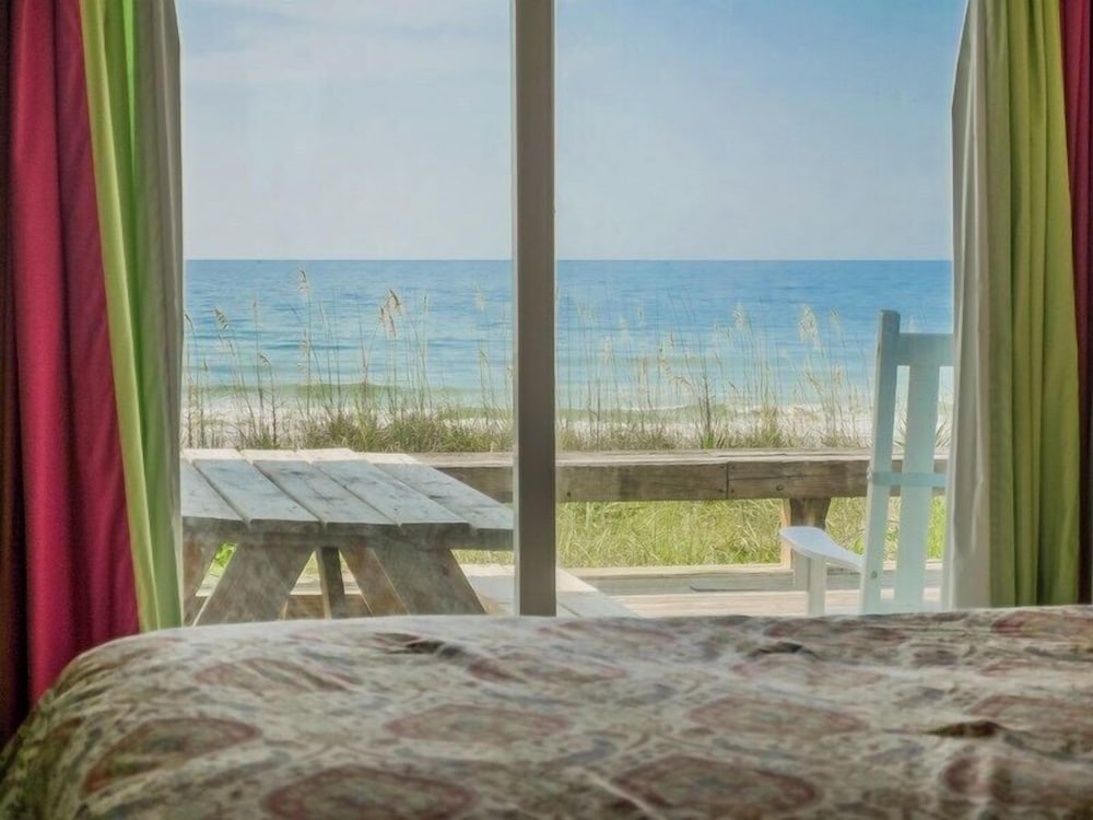 Polly's Place by Topsail Realty