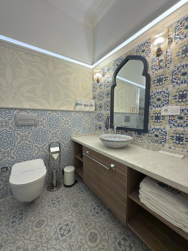 Oasis Inn Budapest