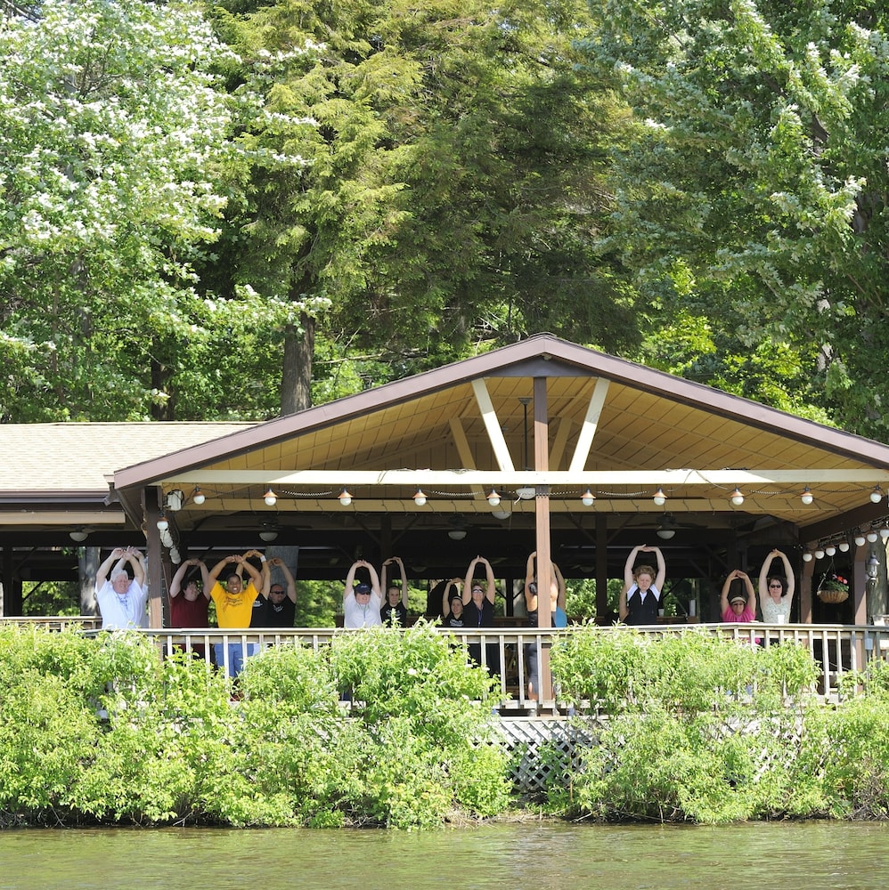 The Biggest Loser Resort Niagara