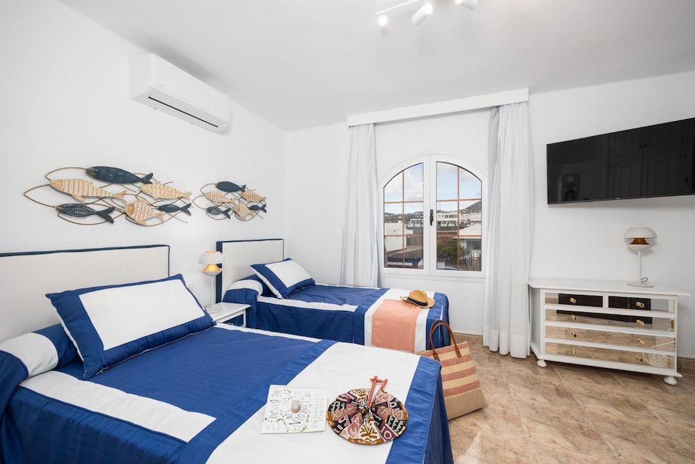 Villa Dulce in Tias With 4 Bedrooms and 2 Bathrooms