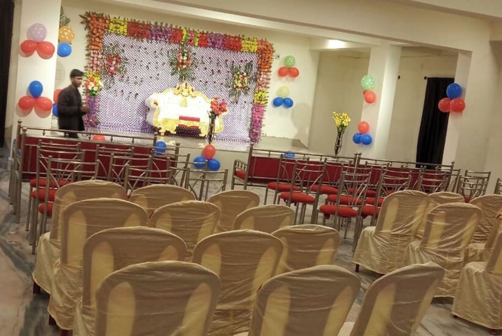 meeting & event spaces