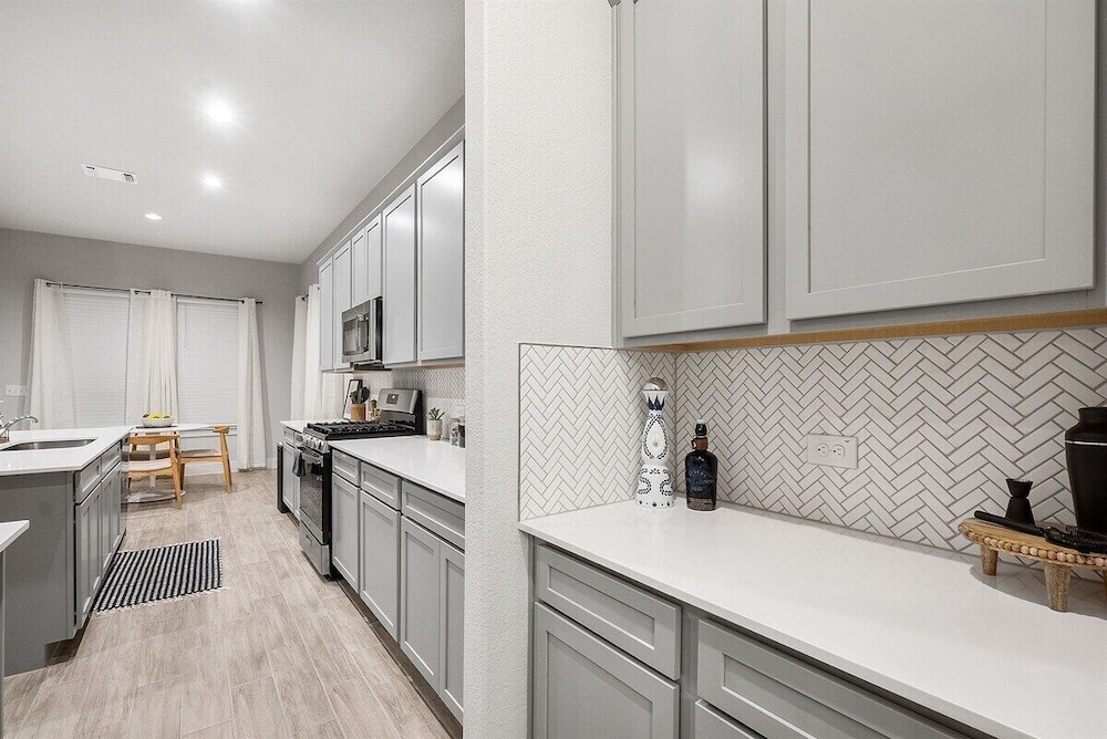 Spacious Cozy 4B Home in Frisco