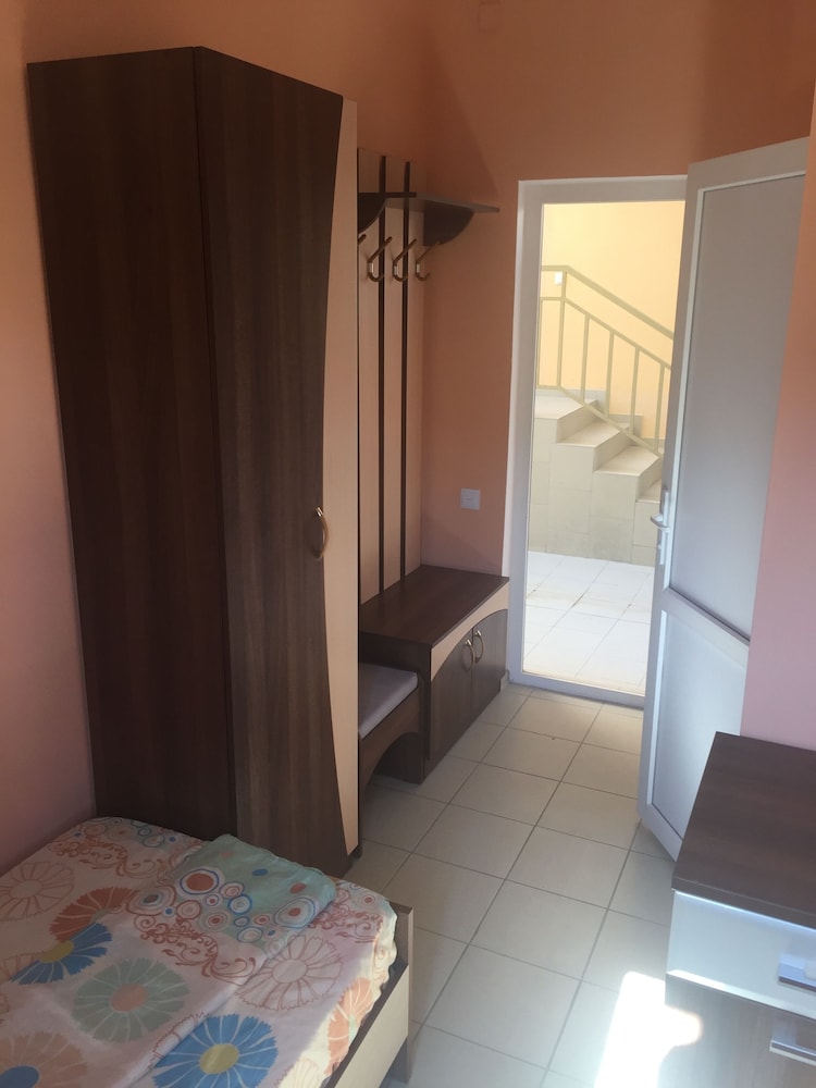 Guest House Daniil