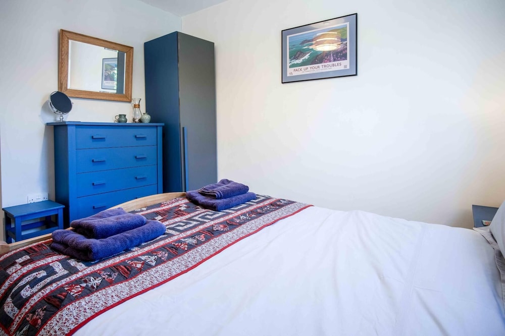 29 Rhodewood House - 2 Bedroom - Saundersfoot