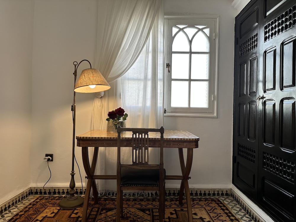 RIAD MALAÏKA