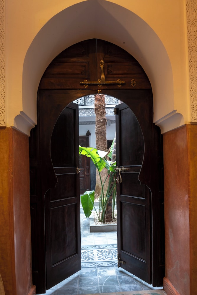 Riad O'Zeen