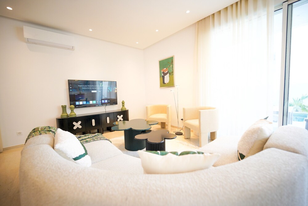 Villa Apollon Seaside and Luxurious