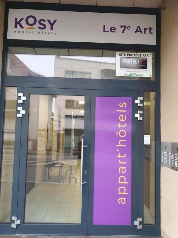 KOSY Appart'hôtels 7 ème Art view 2