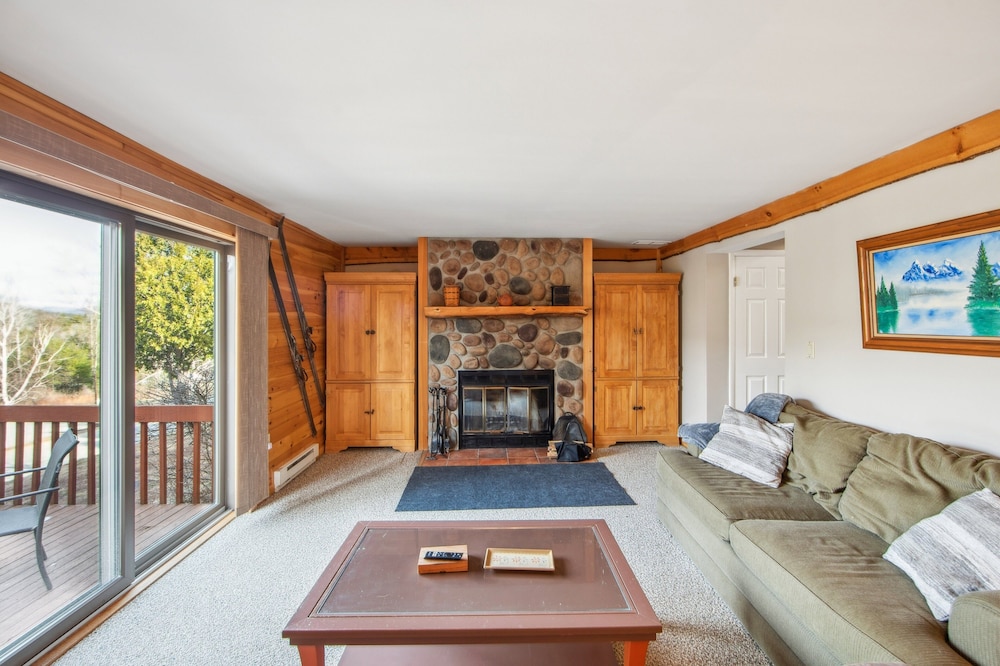 Echo 7 Building D - Retreat With Mountain Views 2 Bedroom Townhouse by The Summit at Gore Mountain