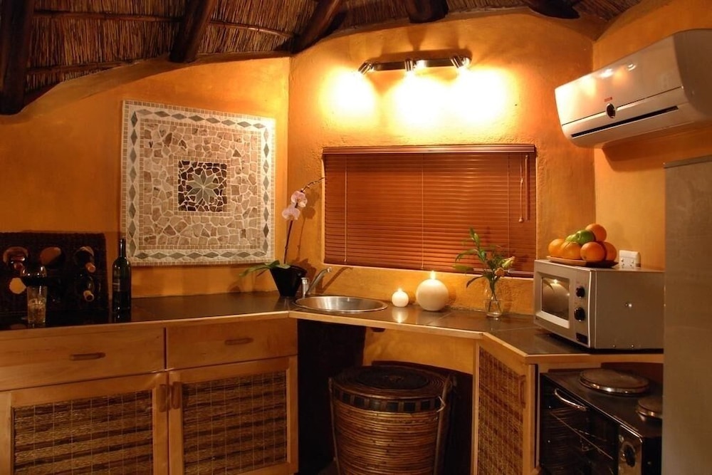 Manzini Swazi King Chalets