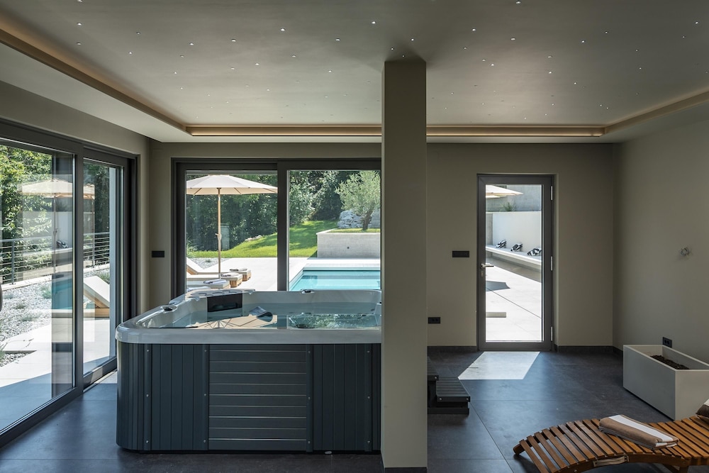 Casa Calme With Spa And Gym