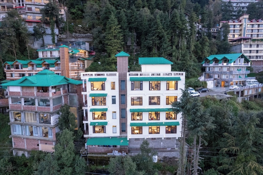 The Seasons Dalhousie