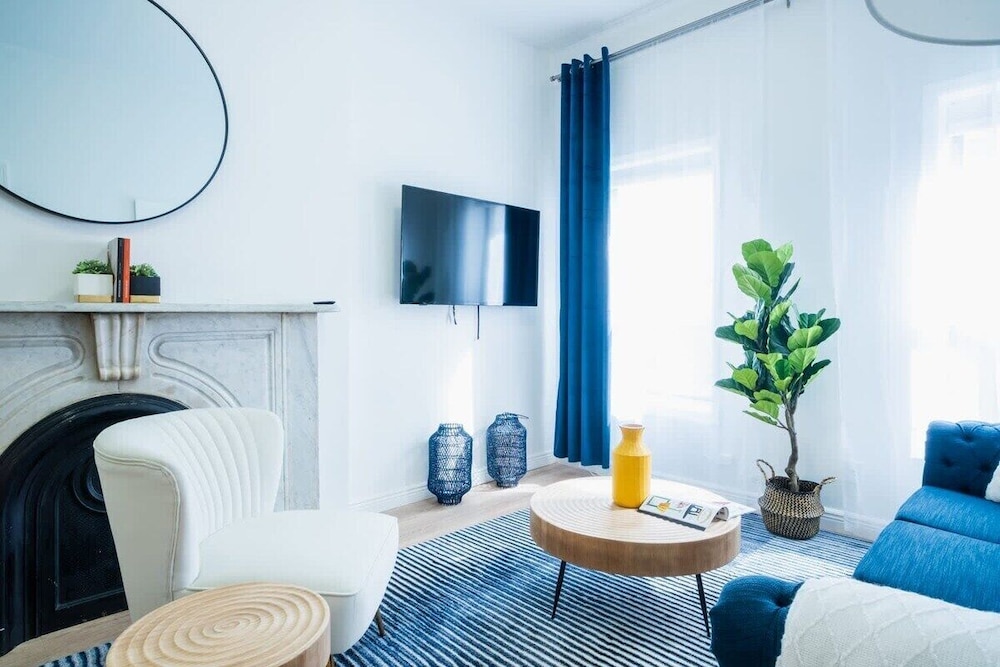 1435 UES Apartment