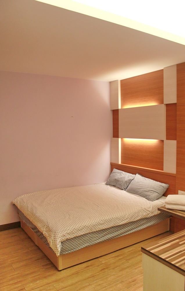 LOK Hotel