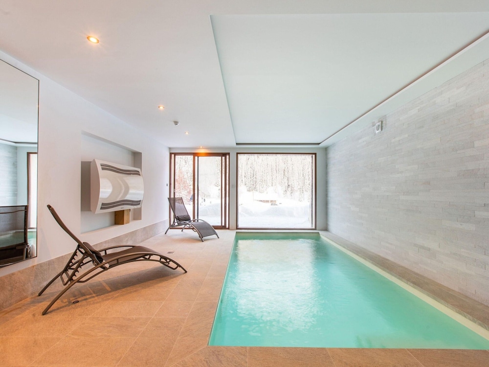Chalet in Champagny by Ski Slopes