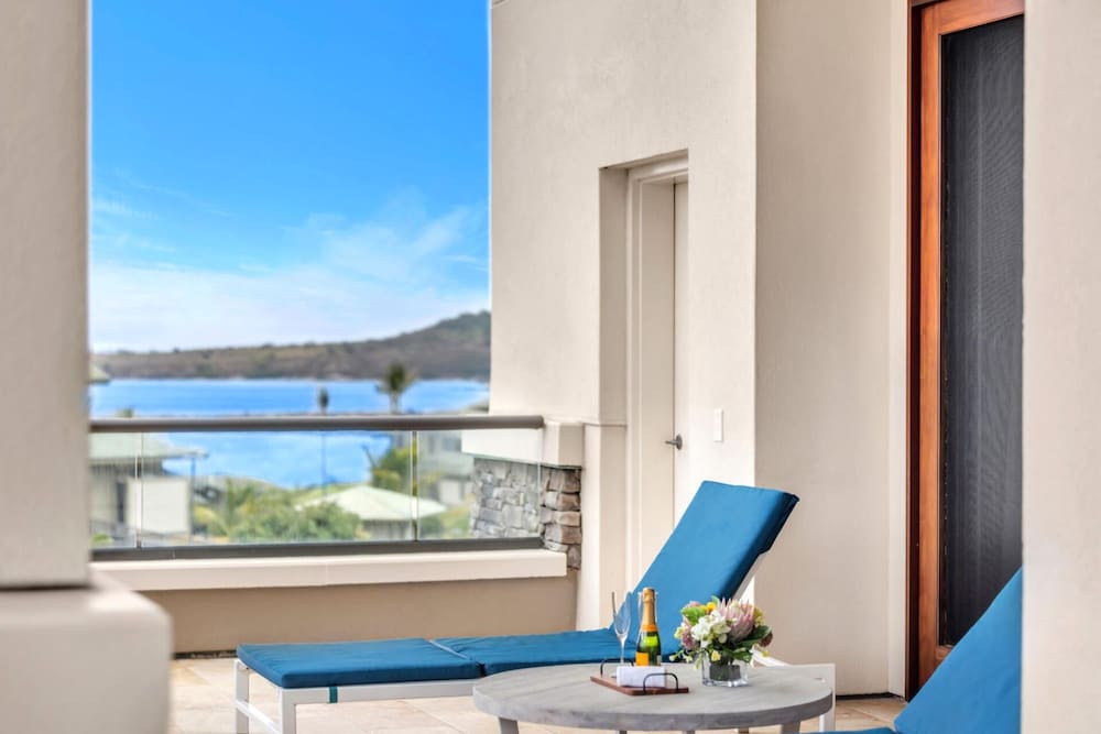 NEW KBM Resorts Free CAR Hale Nalu At Montage Kapalua Bay, Sleeps 10! Oceanfront 3-bedroom Condo With Daily Housekeeping, Spa! Mon-6302