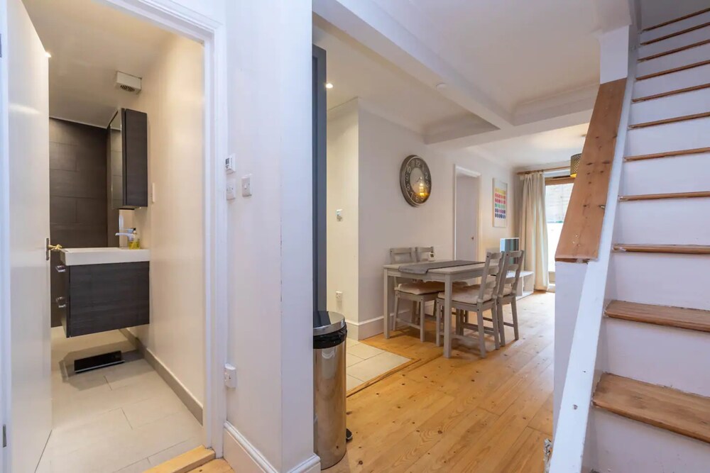 Lovely 1 Bedroom Apartment in Colourful Notting Hill