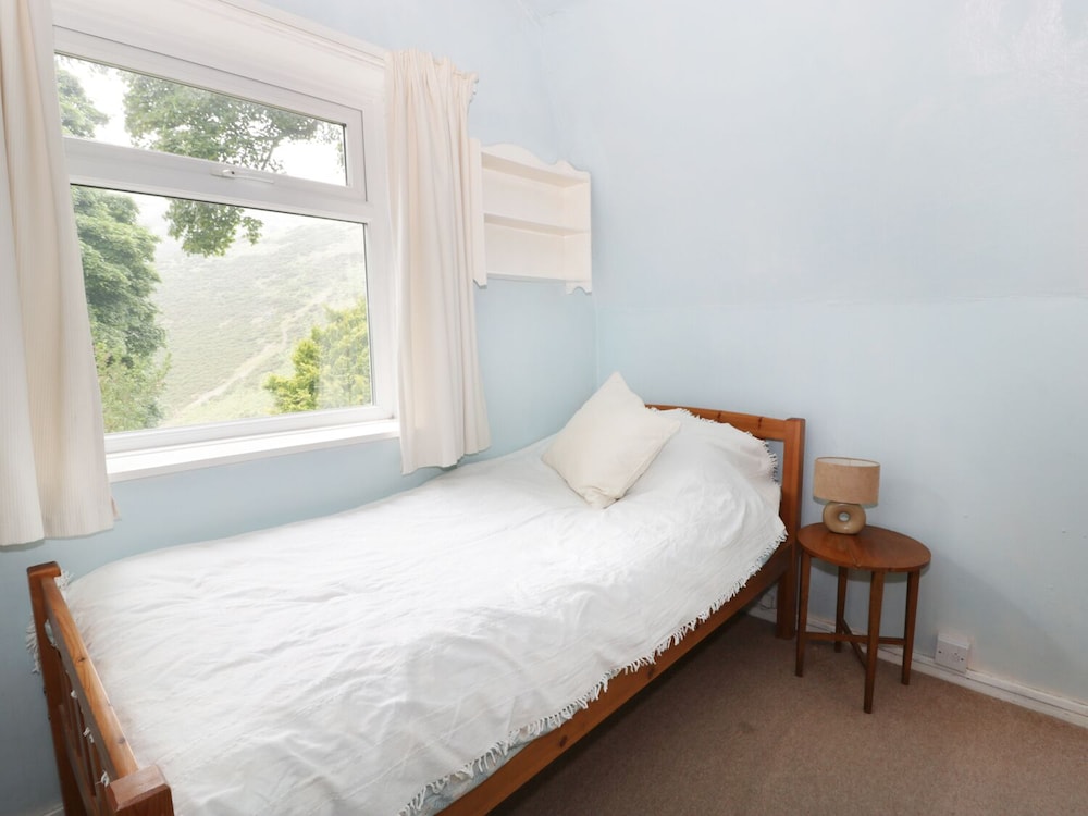 Shepherds Cottage view 5