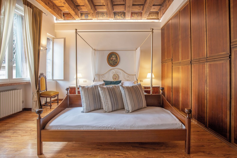 Corte Realdi Suites Piazza Erbe