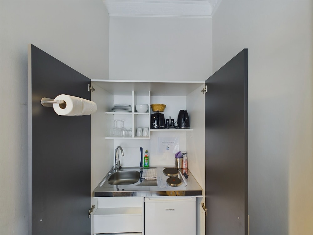 Art Apartments