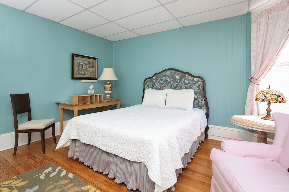 Dailey Renewal Retreat Bed & Breakfast, photo 11
