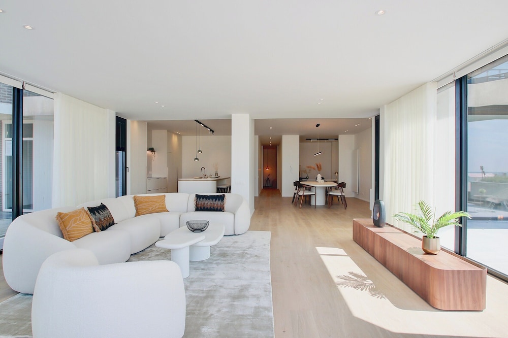 Apartment in Nieuwpoort With Sea View