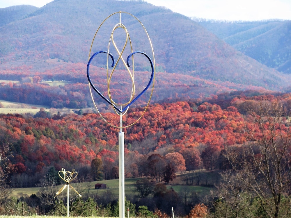 Lexington Vacations - DeHart Cabin - Property Image 25