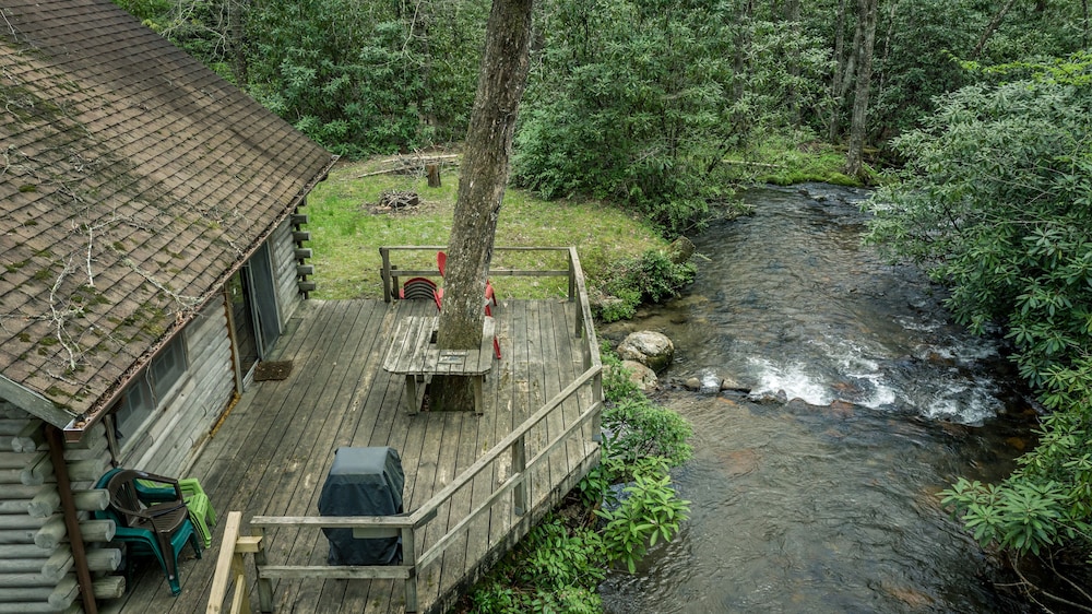 stayNantahala - Smoky Mountain Cabins