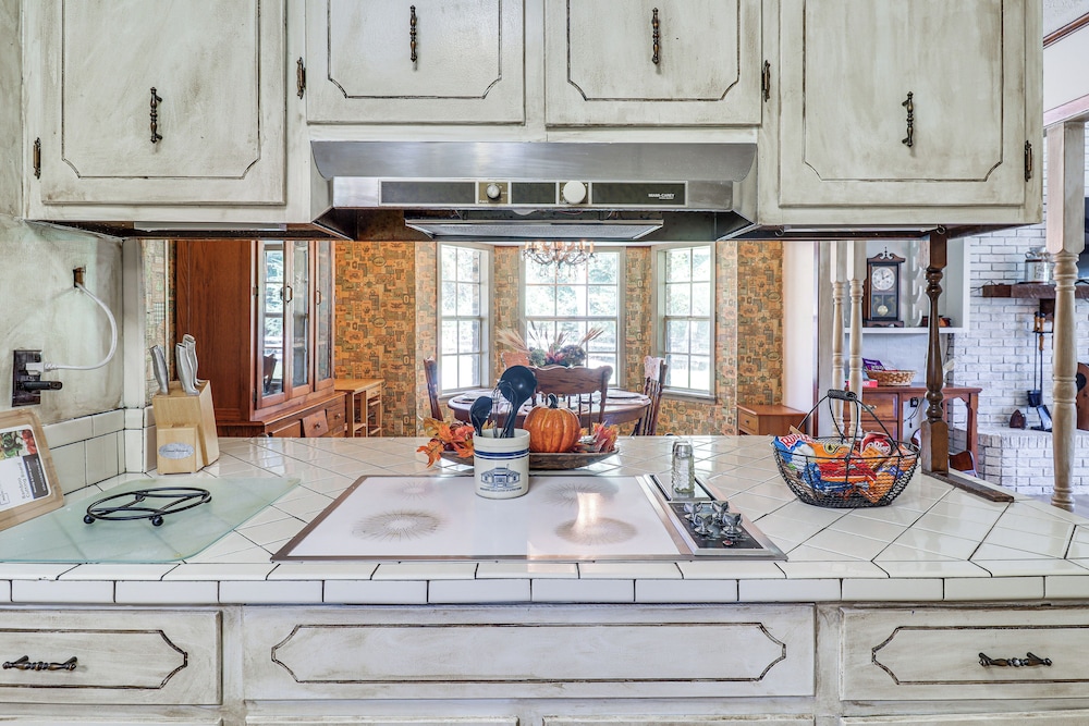 Rural Retreat: Cypress Lake By Roosevelt St Park
