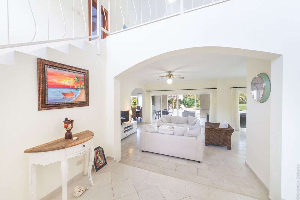 Villa in Cocotal Golf & Country Club view 5