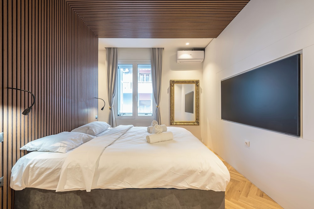Stunning Design 1BR Secret Garden