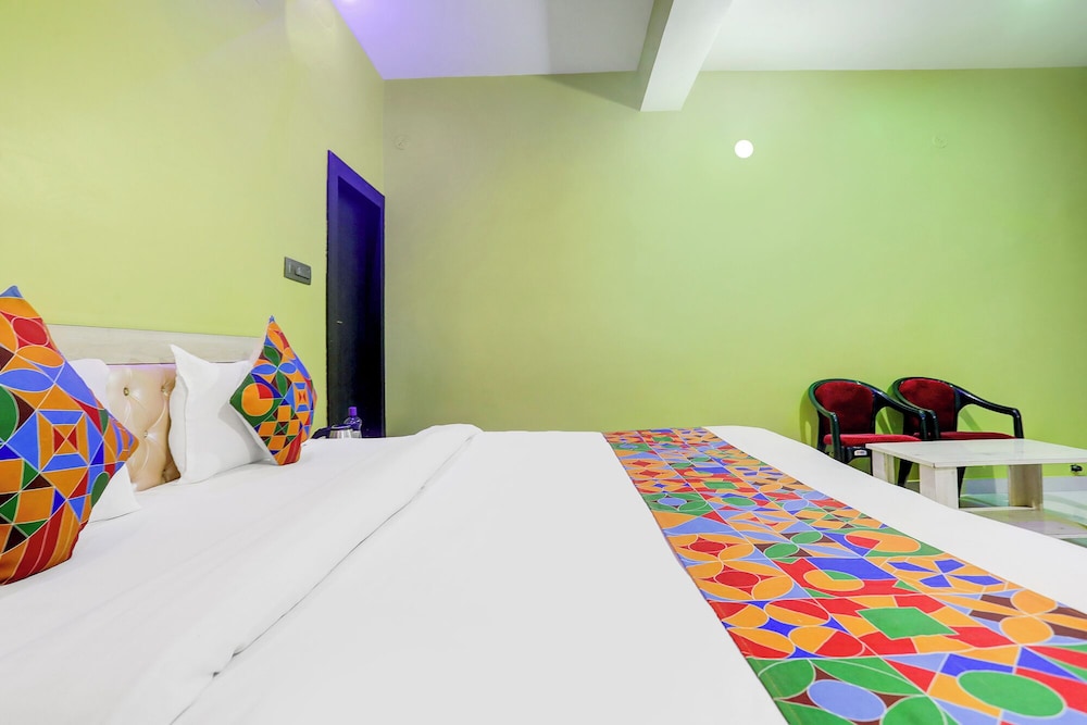 Fabhotel Avante Palace