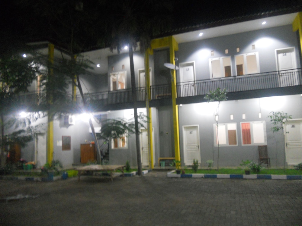 Bromo Sunrise Homestay