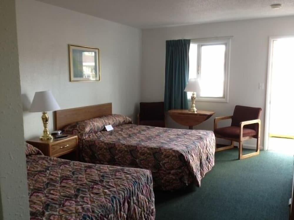 Town House Motel