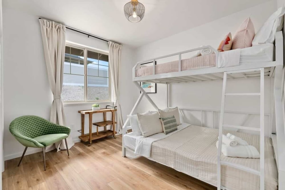 @ Marbella Lane - Serene & Lovely MT + Ocean Views